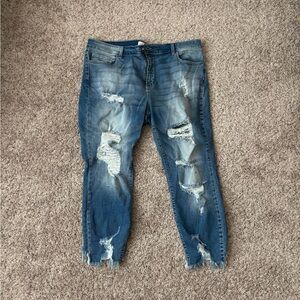 Women's Distressed Boyfriend Jeans in Washed Blue